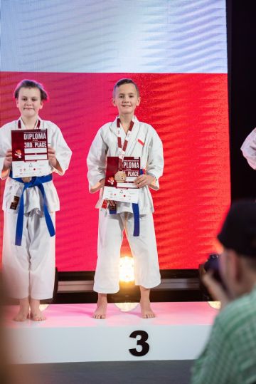 uploads/2023/02/karate/pucharswiatadzieci20220350.jpg